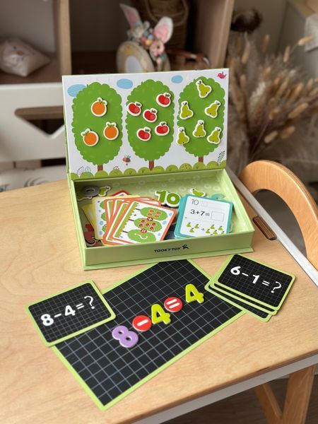 Магнітна гра &laquo;Проста математика&raquo; від TookyToy  10945 фото